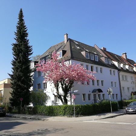 Boardinghouse Munchen-Laim Hotell Exteriör bild