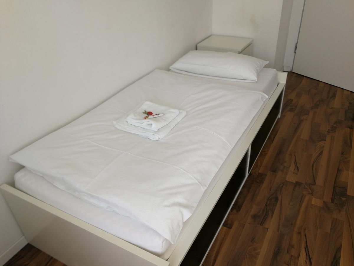 Boardinghouse Munchen-Laim Hotell Exteriör bild