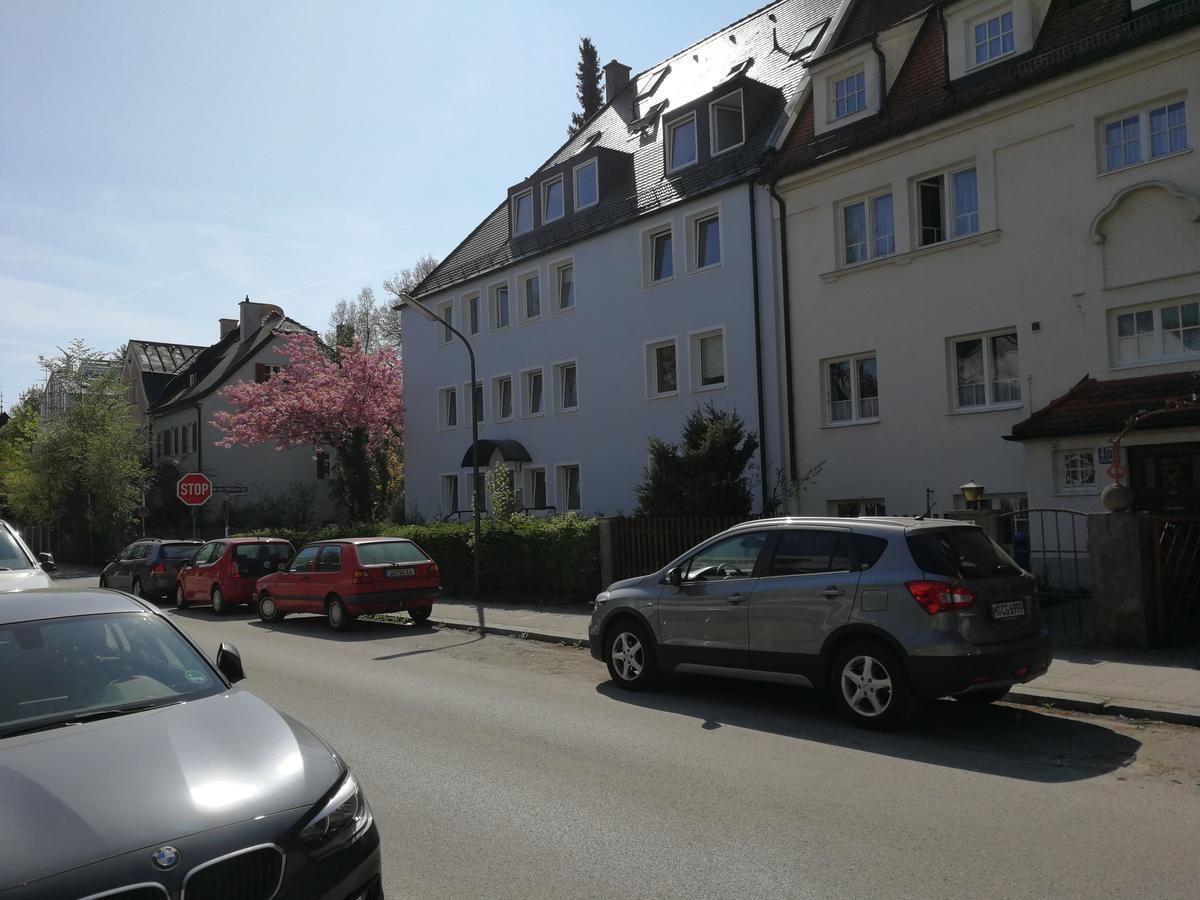 Boardinghouse Munchen-Laim Hotell Exteriör bild